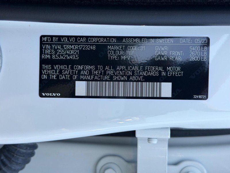 Certified 2024 Volvo XC60 B5 Ultimate w/ Climate Package AWD/4WD image 25