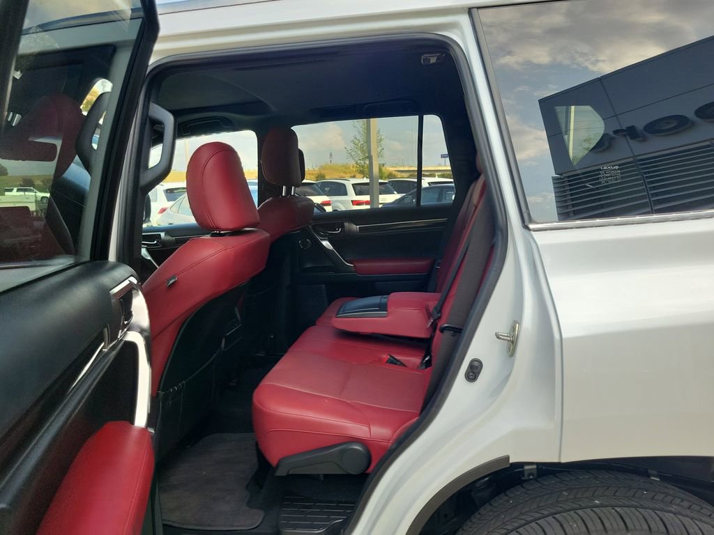 Used 2023 Lexus GX 460 Premium w/ Premium Plus Package AWD/4WD image 6