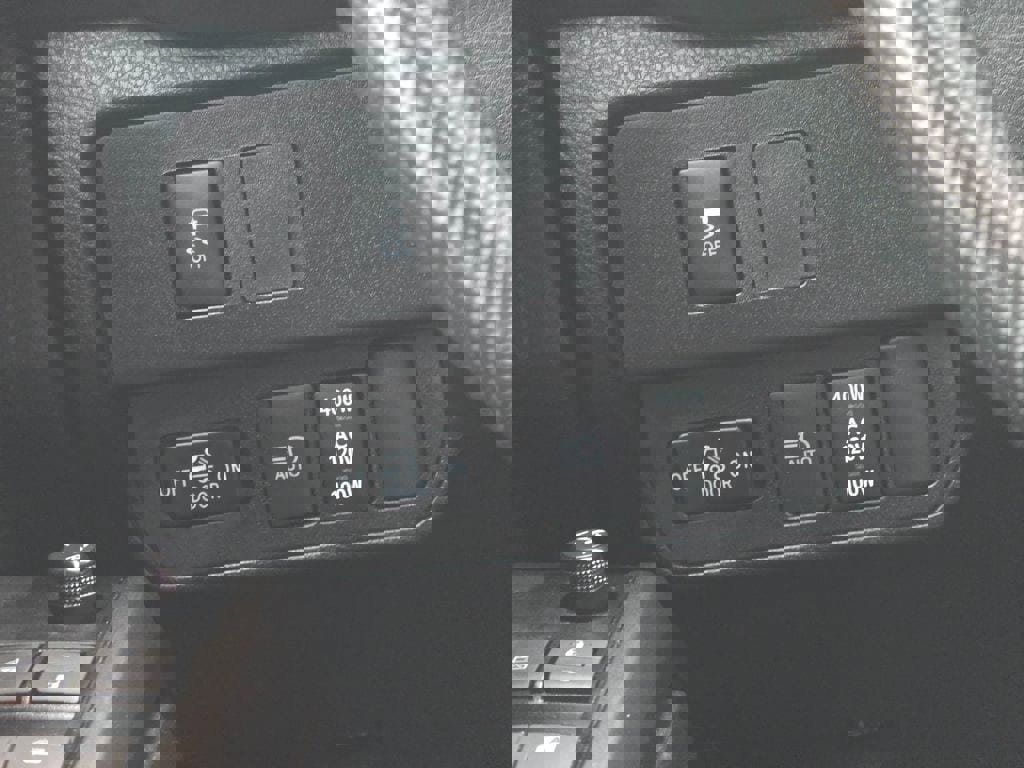 Used 2023 Toyota Tacoma TRD Off-Road image 22