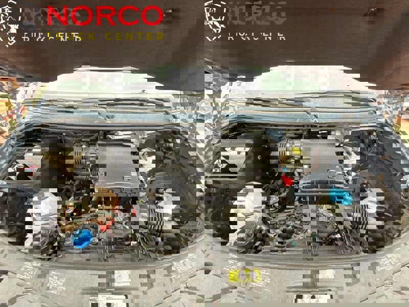 Used 2018 Mercedes-Benz Sprinter 2500 image 29