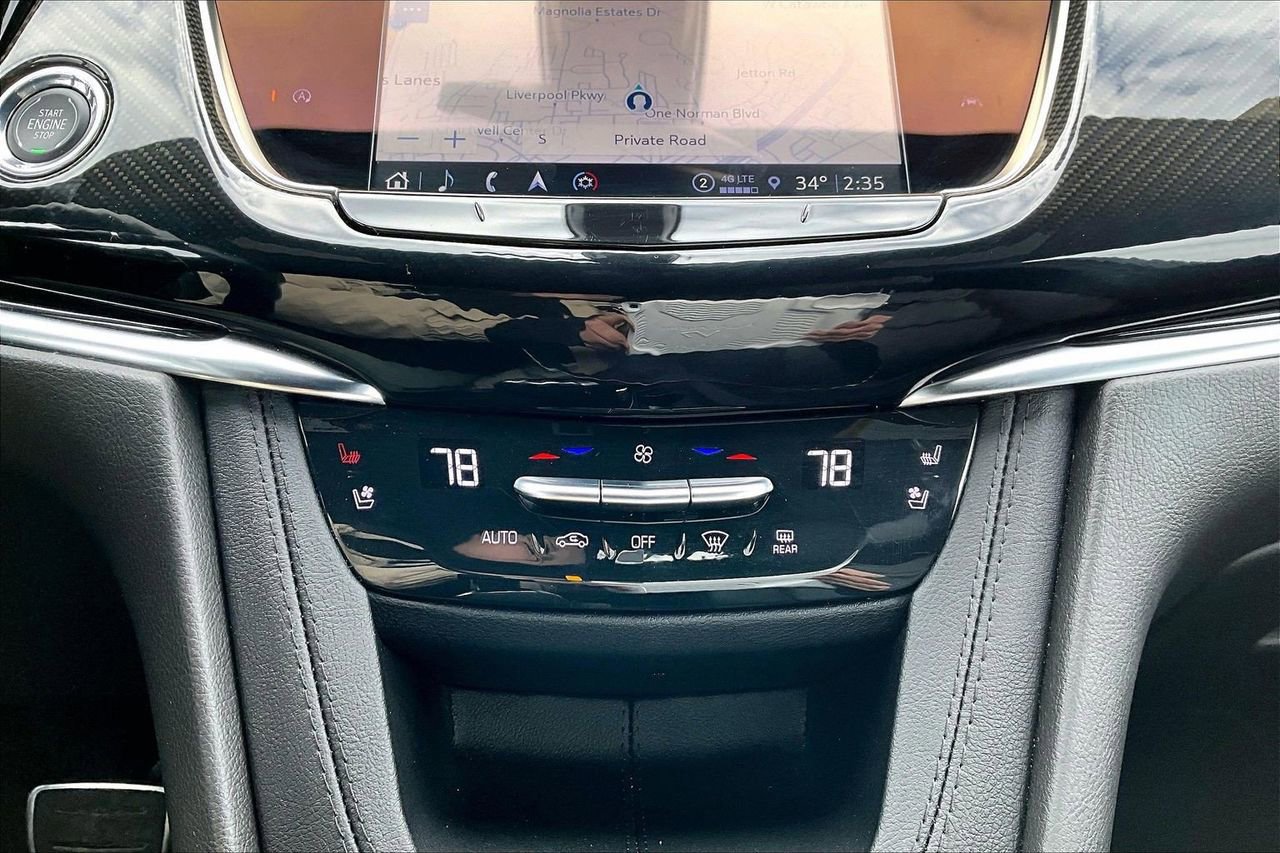 Used 2024 Cadillac XT6 Sport image 19