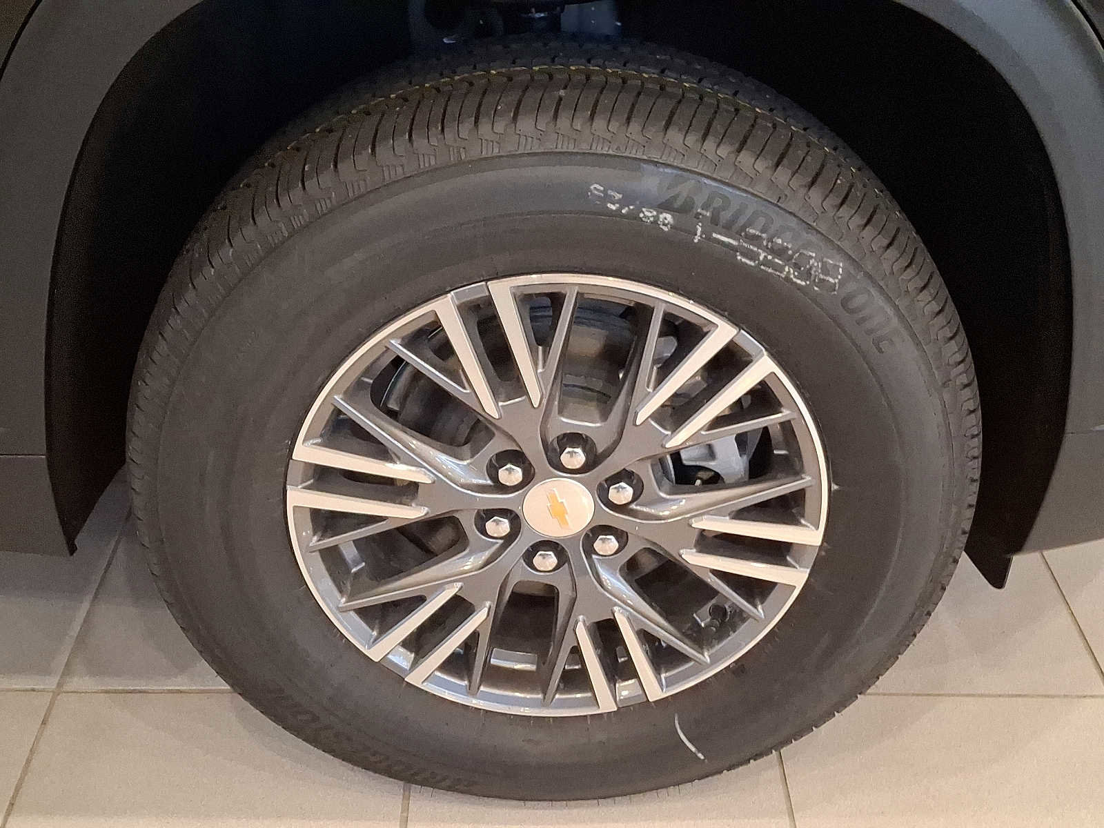 New 2026 Chevrolet Traverse LT w/ Driver Confidence Package image 4