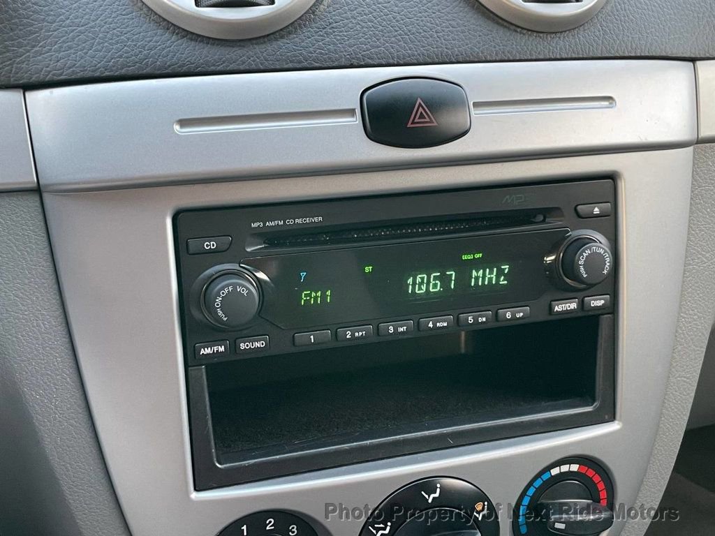 Used 2005 Suzuki Reno S image 16