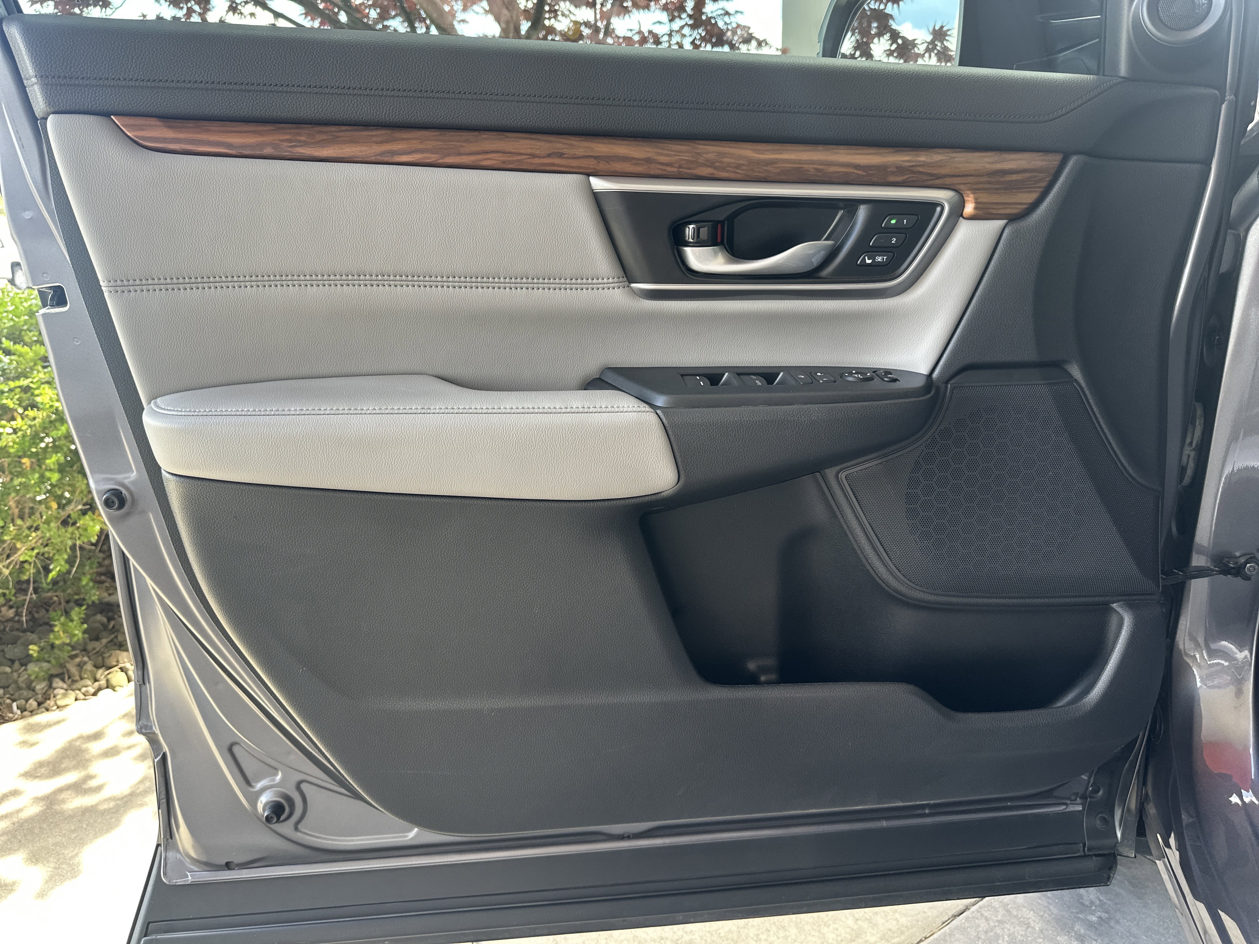 Used 2021 Honda CR-V EX-L image 14