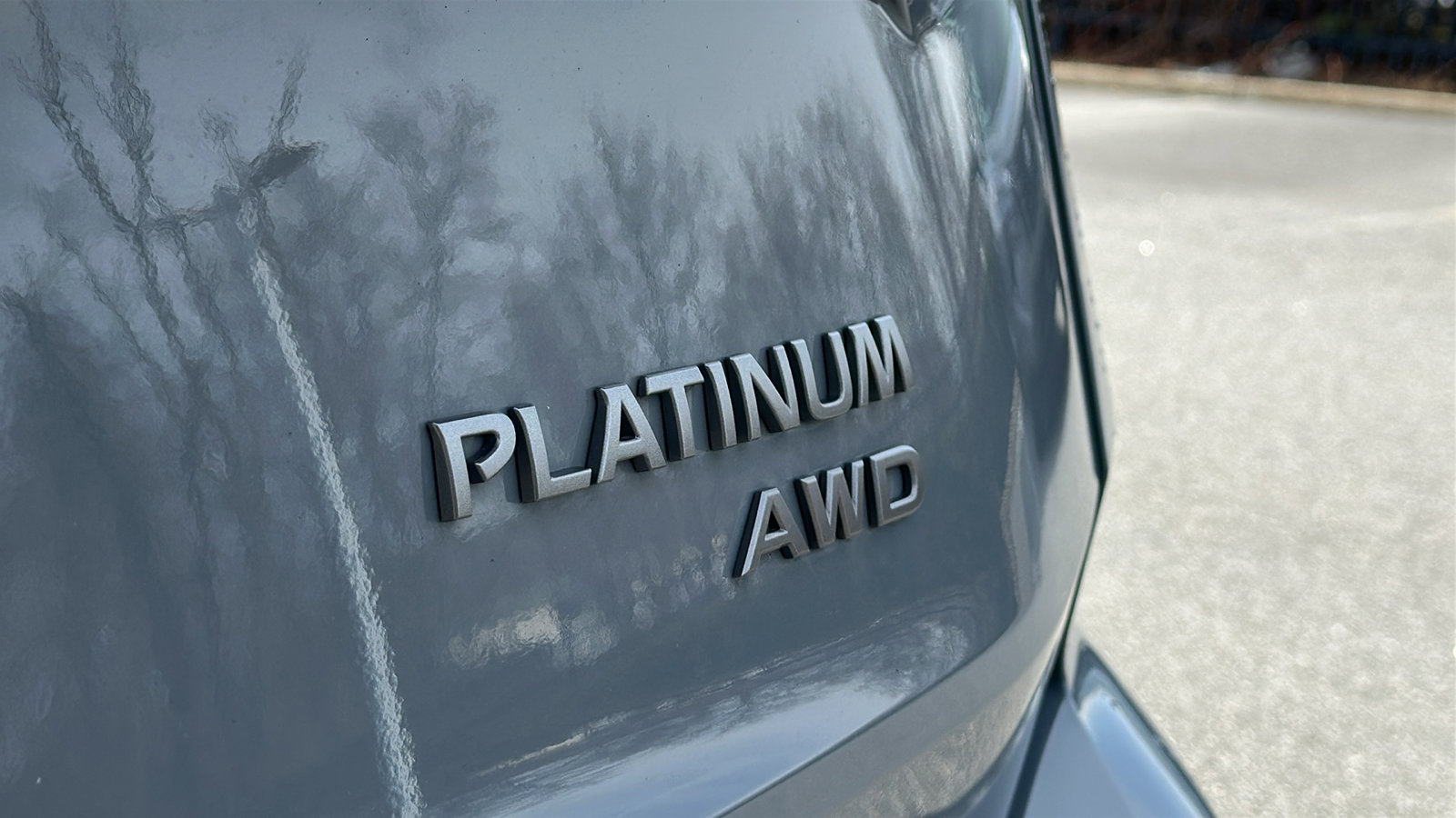 Certified 2025 Nissan Rogue Platinum image 9