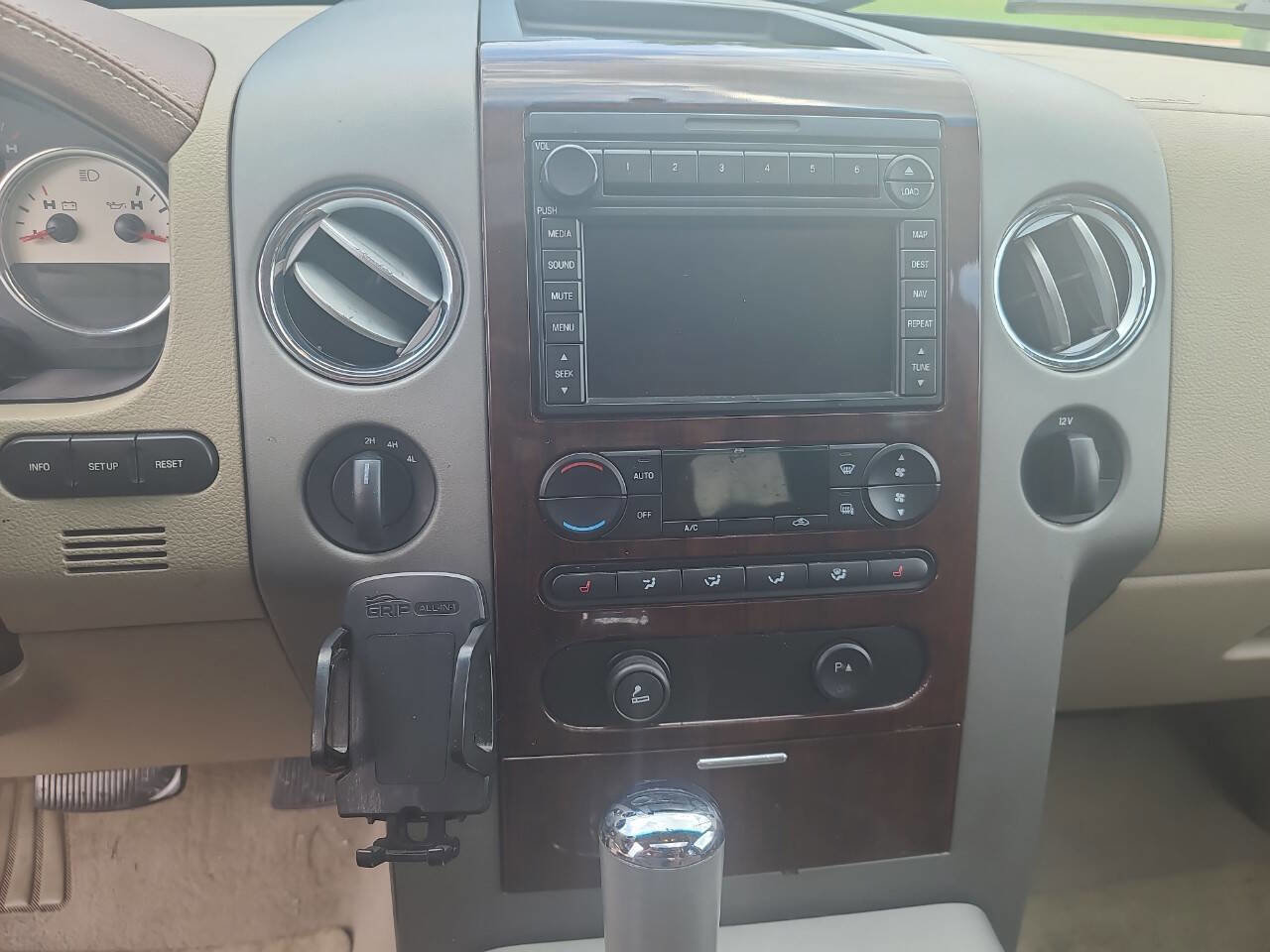 Used 2007 Ford F150 King Ranch AWD/4WD image 17