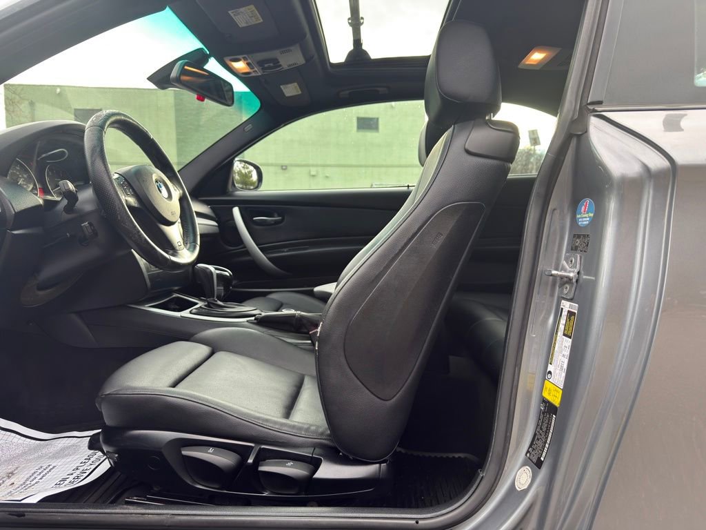 Used 2010 BMW 135i Coupe image 11