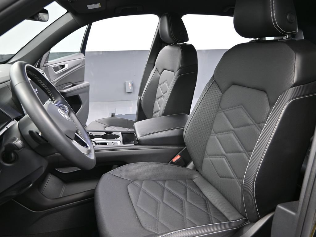 Used 2024 Volkswagen Atlas Cross Sport SE image 23