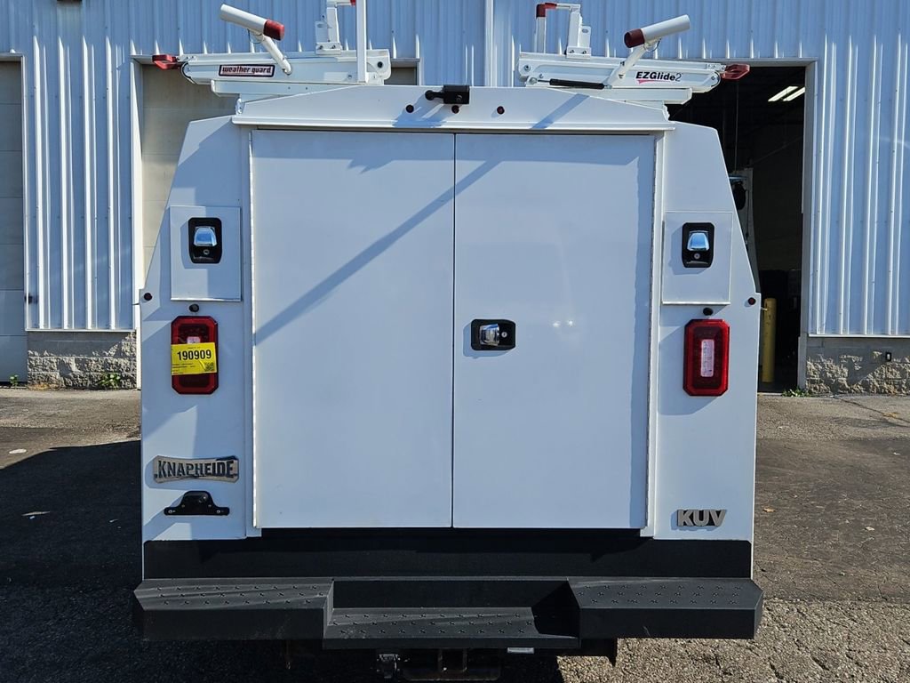 Used 2019 Ford E-350 and Econoline 350 Super Duty w/ Power Windows & Locks Group image 5