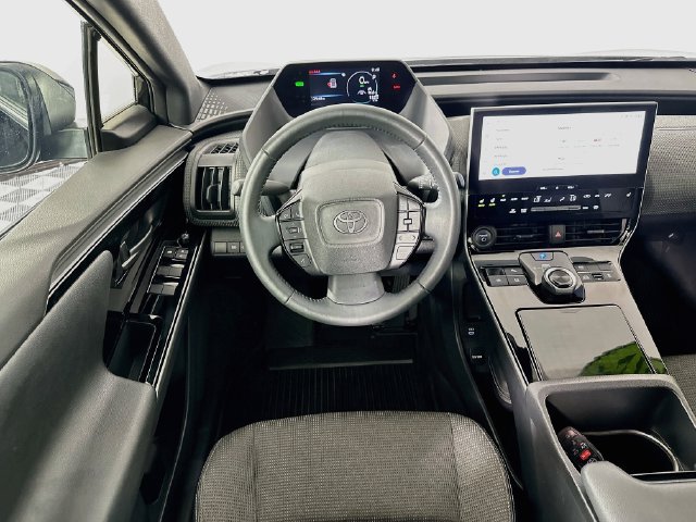 Used 2024 Toyota bZ4X AWD w/ Weather Package image 20
