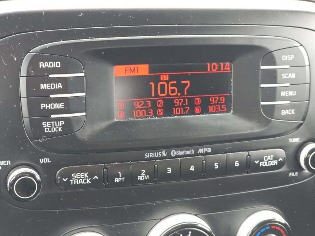 Used 2014 Kia Soul FWD image 27