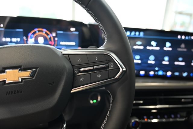 New 2026 Chevrolet Traverse LT w/ Driver Confidence Package FWD image 24