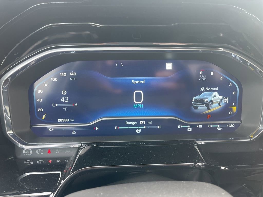 Used 2023 Chevrolet Silverado 1500 ZR2 image 16