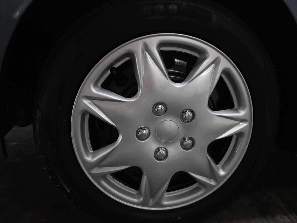 Used 2020 Toyota Corolla LE FWD image 31