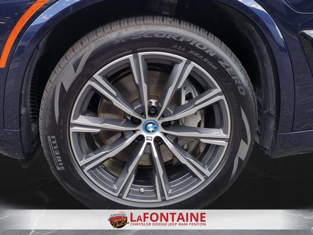 Used 2024 BMW X5 xDrive50e w/ Executive Package AWD/4WD image 34