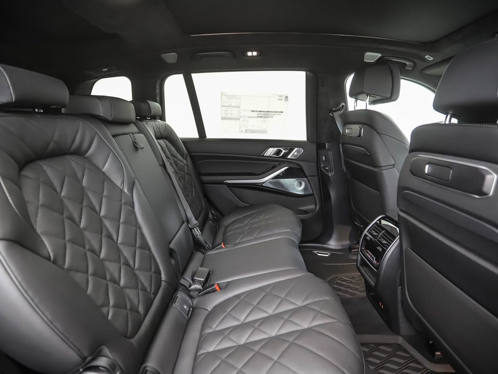 New 2026 BMW X7 xDrive40i image 33