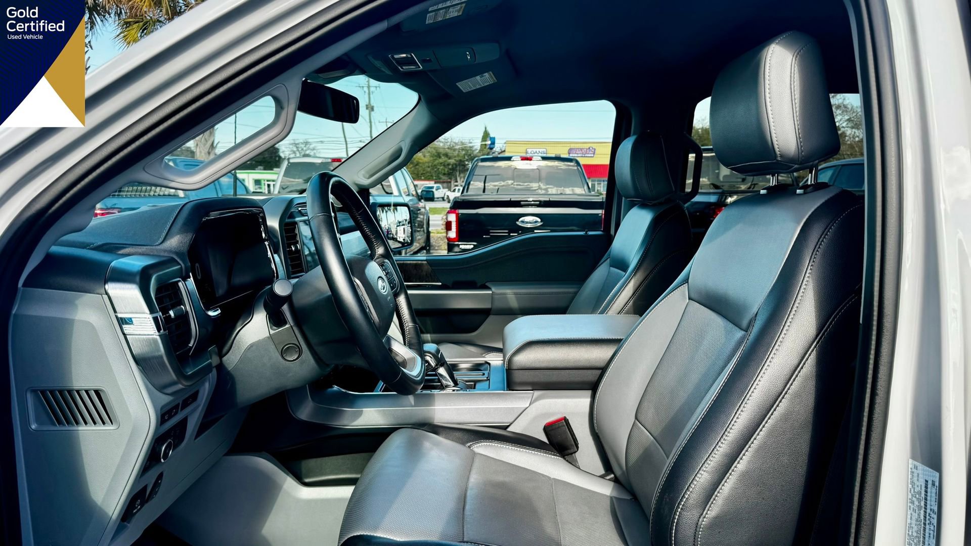 Used 2023 Ford F150 Lariat w/ Equipment Group 502A High image 28