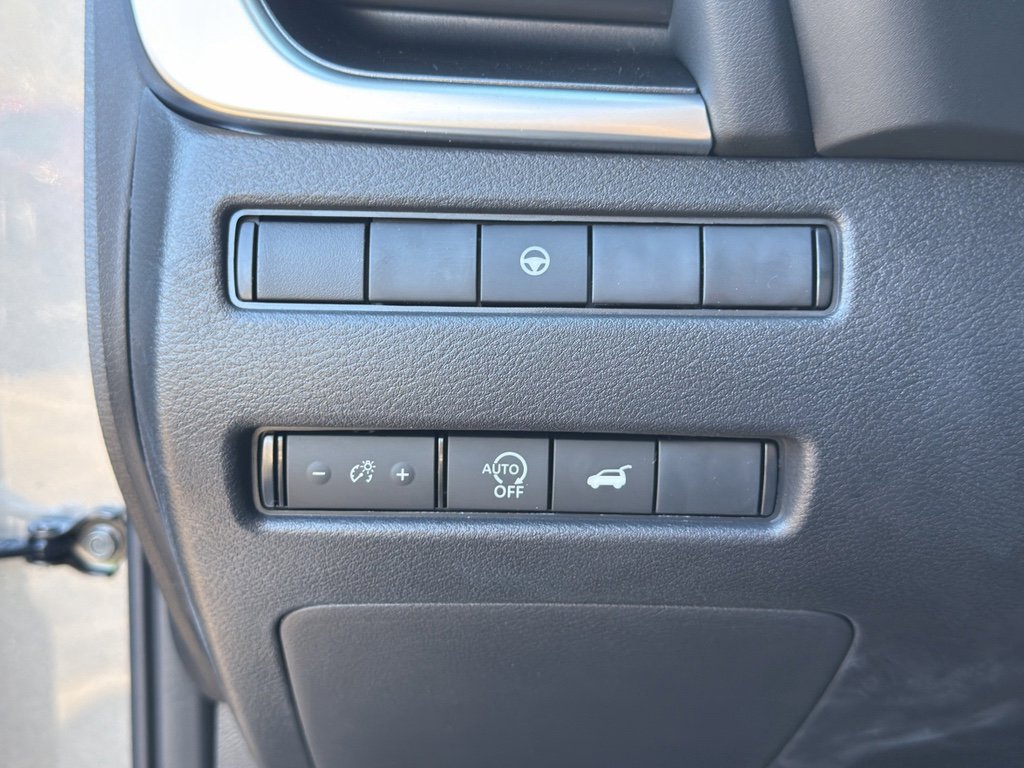 New 2026 Nissan Rogue SV image 20