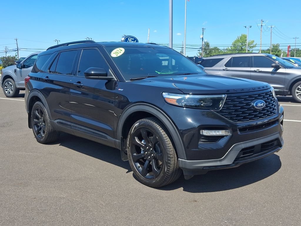 Used 2024 Ford Explorer ST-Line w/ Class IV Trailer Tow Package