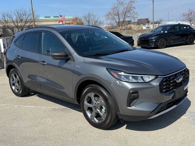 Certified 2025 Ford Escape ST-Line w/ Tech Pack #1 image 6