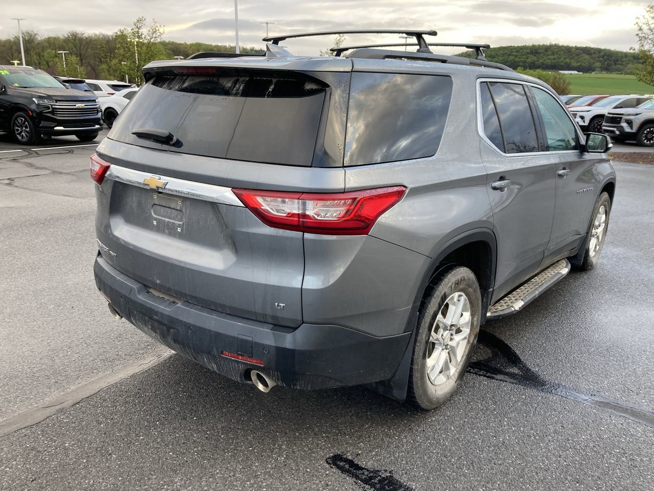 Used 2019 Chevrolet Traverse LT w/ LPO, Floor Liner Package AWD/4WD image 7