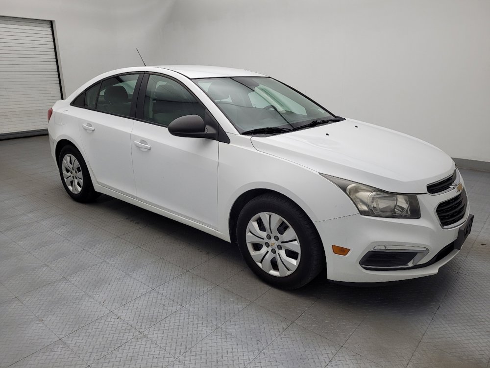 Used 2015 Chevrolet Cruze LS FWD image 11