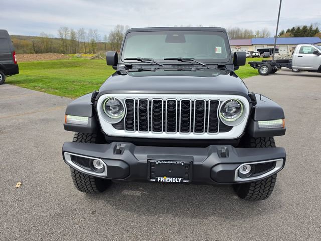New 2026 Jeep Wrangler Unlimited Sahara w/ Whitecap Package AWD/4WD image 2