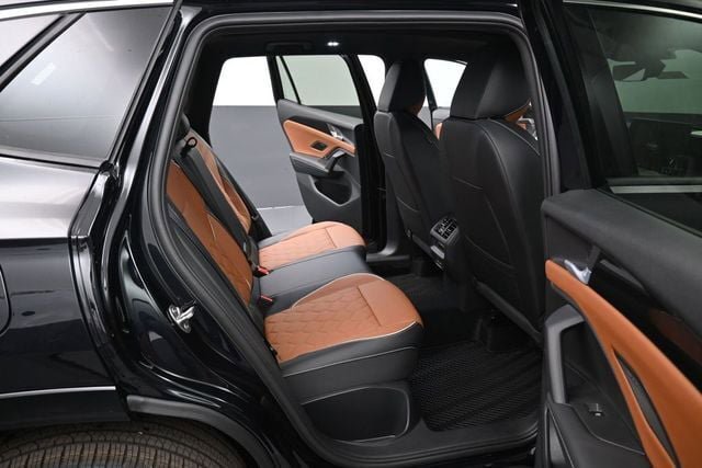 New 2026 Volkswagen Tiguan SEL R-Line AWD/4WD image 13
