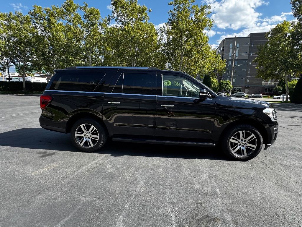 Used 2024 Ford Expedition Max Limited AWD/4WD image 6