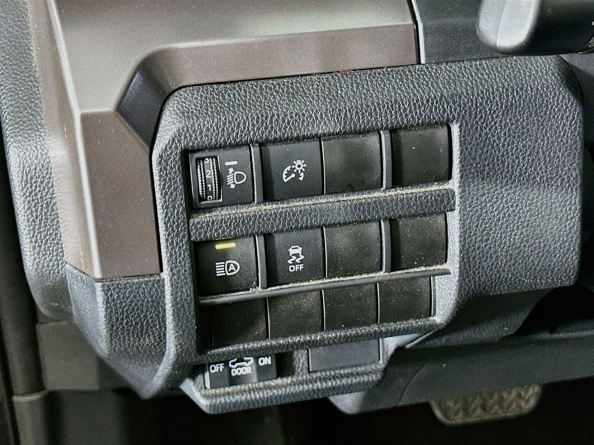 Used 2024 Toyota Tacoma SR5 RWD image 17