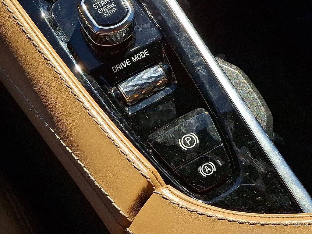 Used 2021 Volvo XC90 T8 Inscription image 28