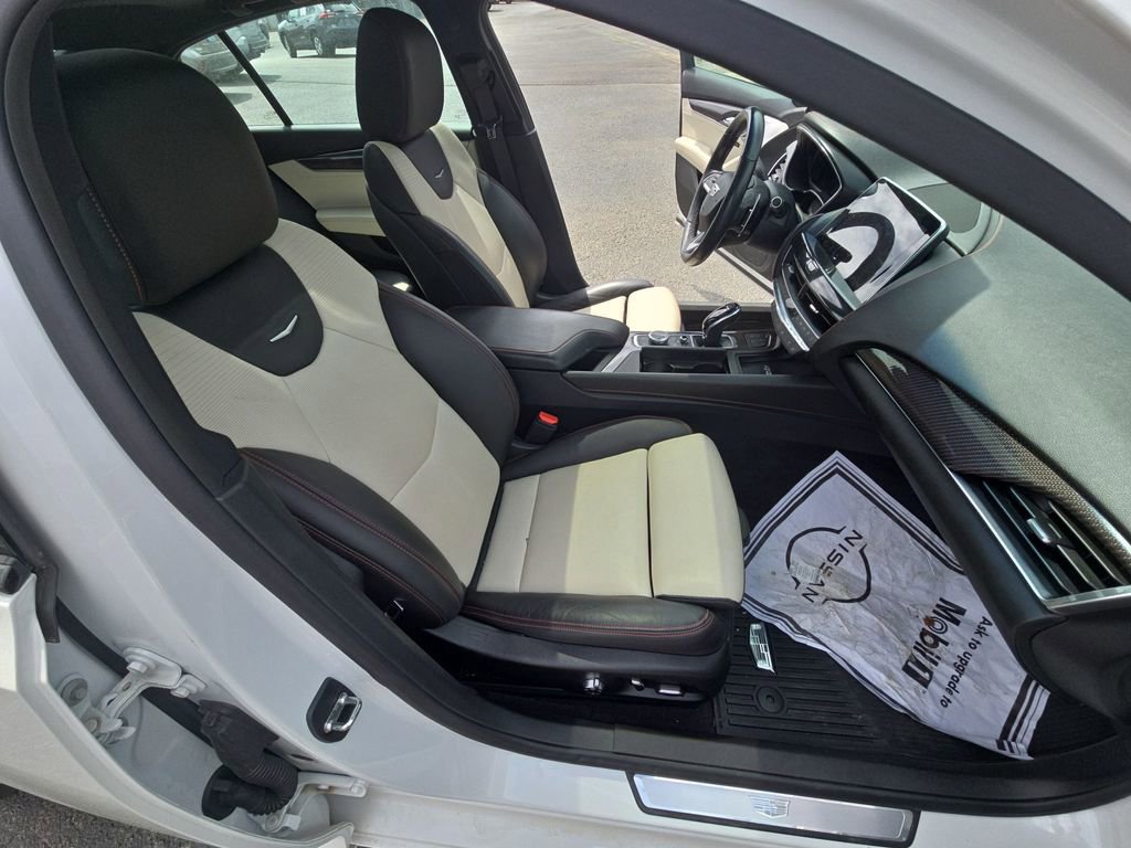 Used 2022 Cadillac CT5 Sport AWD/4WD image 30