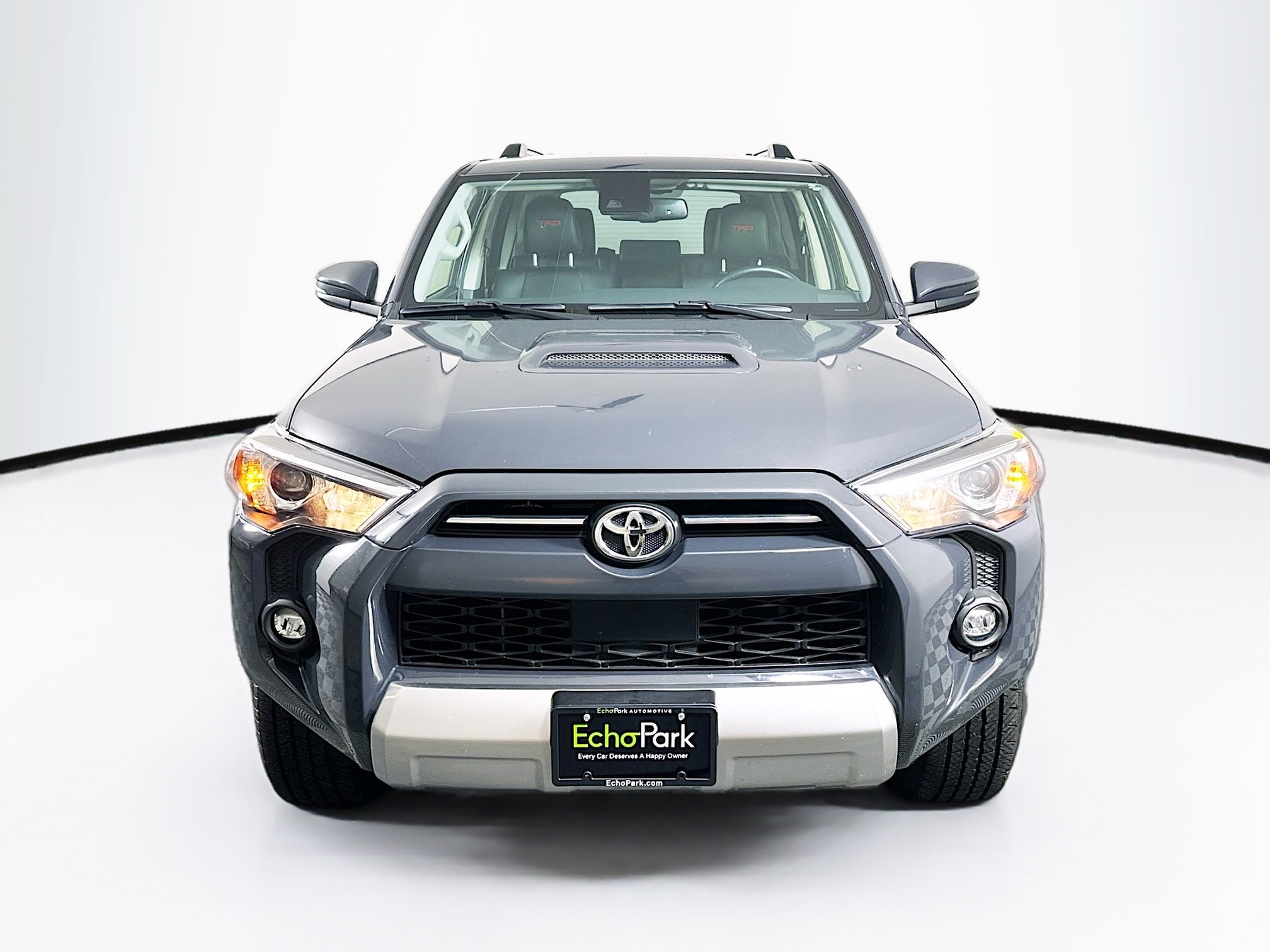 Used 2024 Toyota 4Runner TRD Off-Road Premium image 2