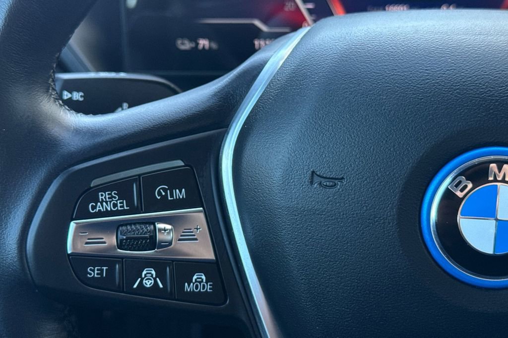 Used 2023 BMW i4 eDrive35 image 28