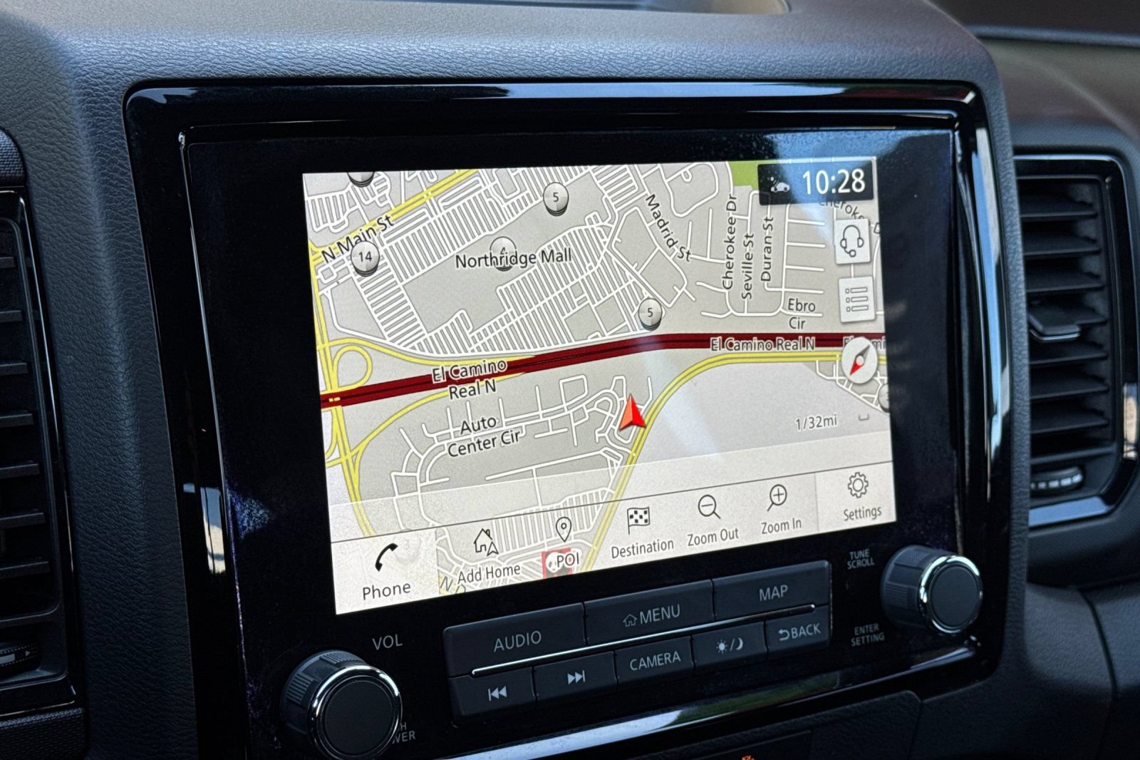 Used 2022 Nissan Frontier Pro-X RWD image 20