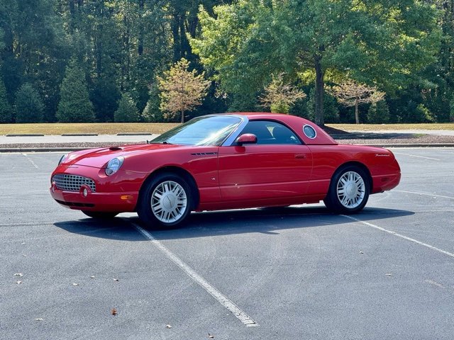 Used 2003 Ford Thunderbird image 2