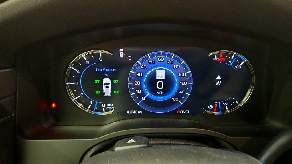 Used 2019 Cadillac Escalade Premium Luxury RWD image 15