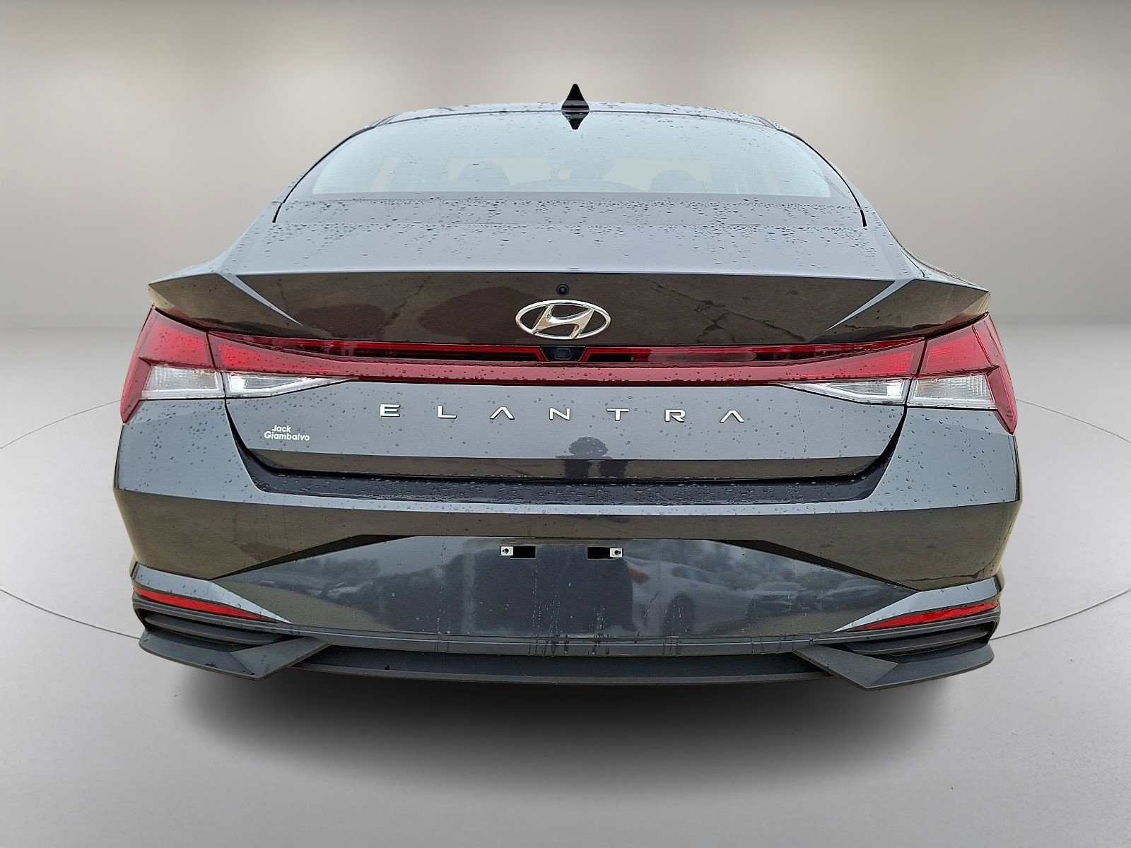 Used 2023 Hyundai Elantra SEL w/ Convenience Package image 9