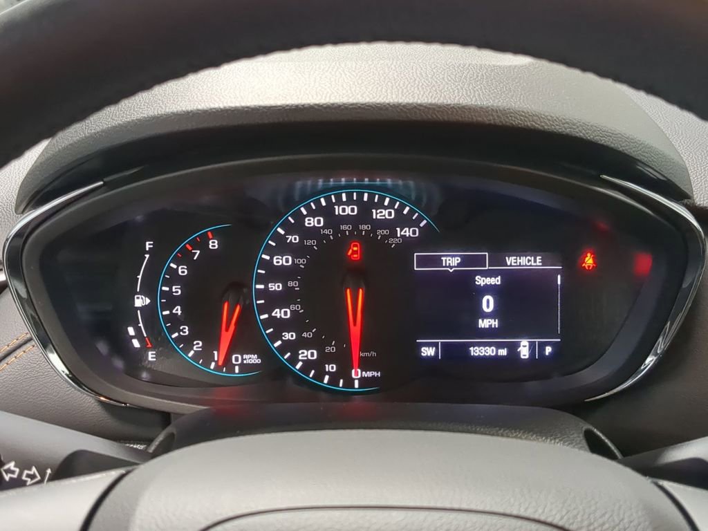 Used 2020 Chevrolet Trax LT w/ LT Convenience Package image 38