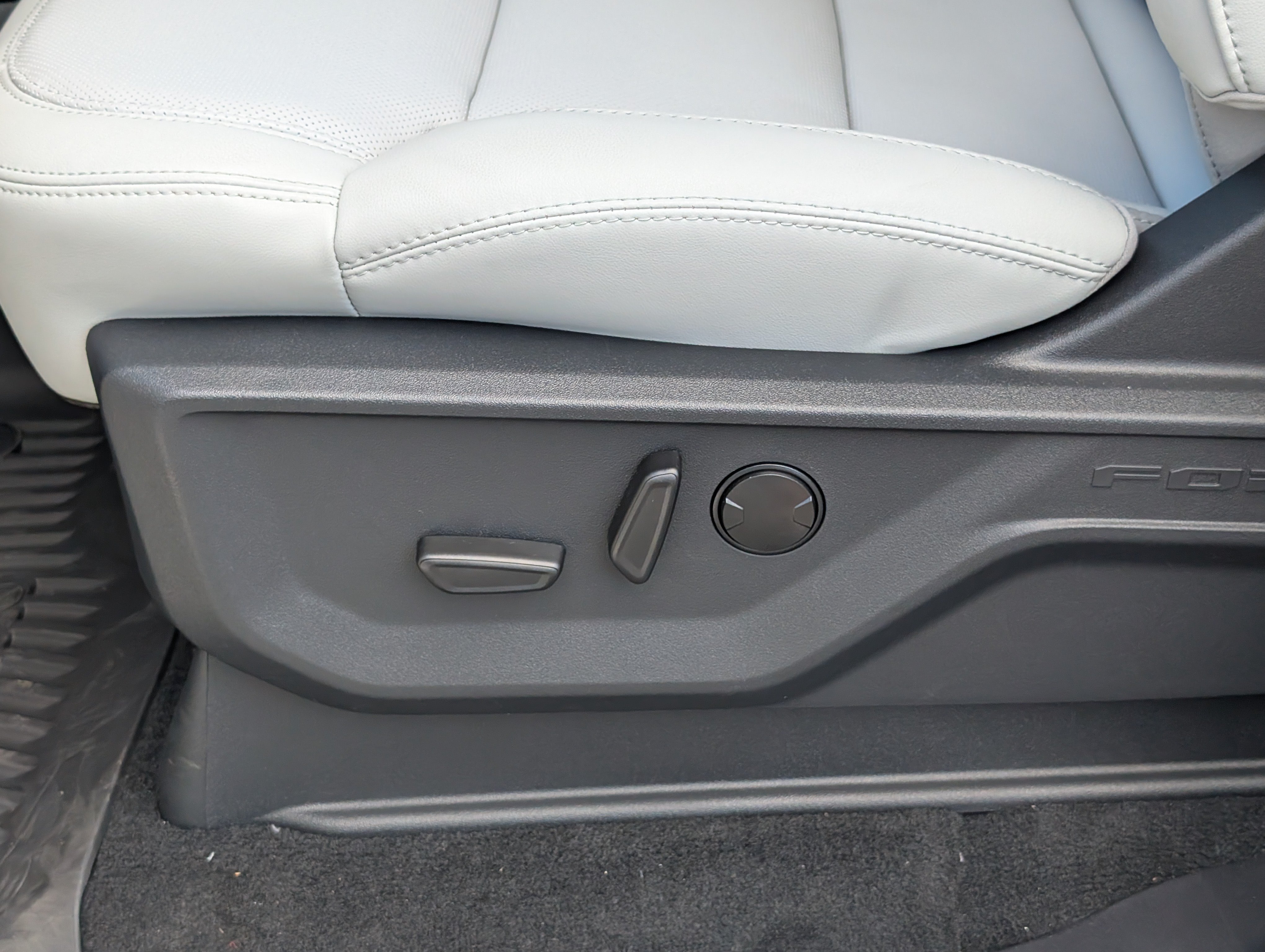 New 2027 Ford Expedition Platinum AWD/4WD image 21