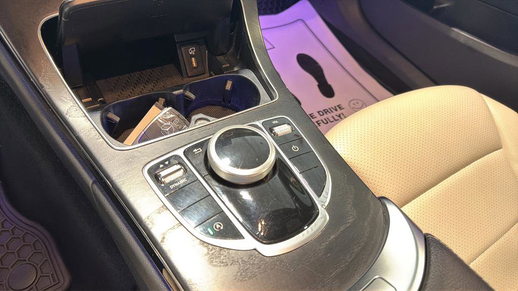 Used 2020 Mercedes-Benz C 300 C 300 image 28