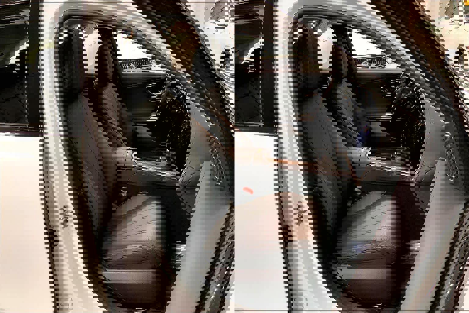 Used 2025 Mercedes-Benz E 450 4MATIC All-Terrain Wagon image 8