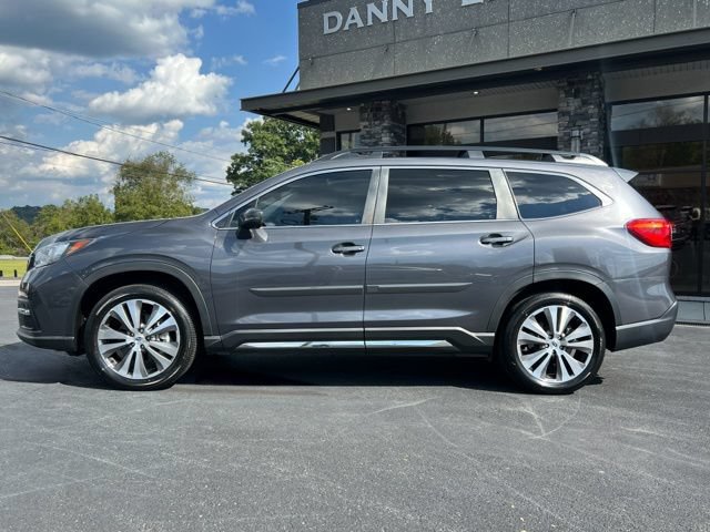 Used 2022 Subaru Ascent Limited w/ Technology Package AWD/4WD image 7