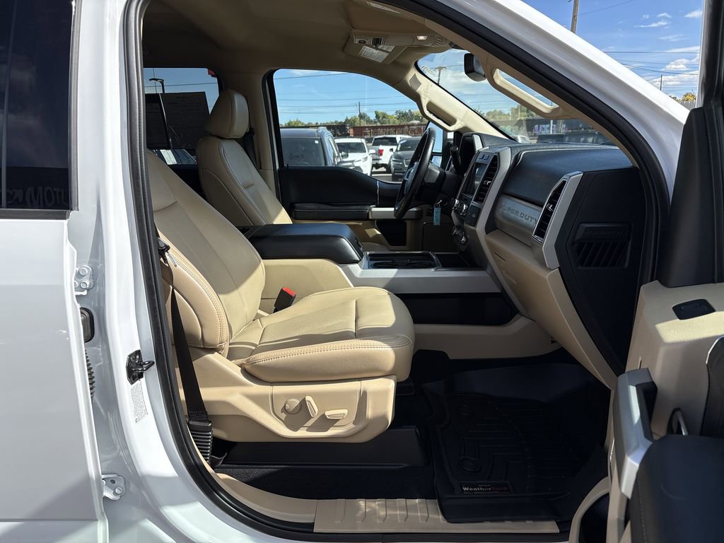 Used 2021 Ford F350 Lariat w/ Lariat Value Package image 29