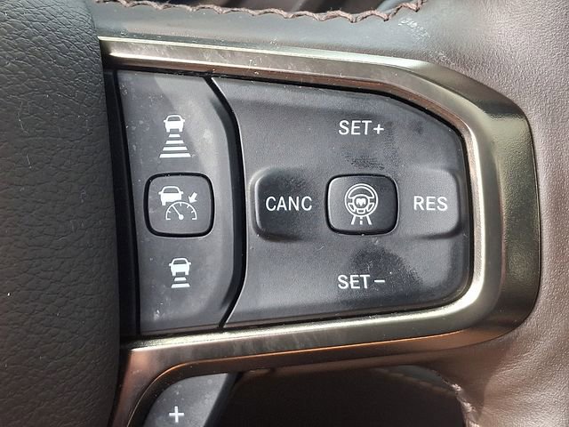 Used 2025 RAM 1500 Limited image 22