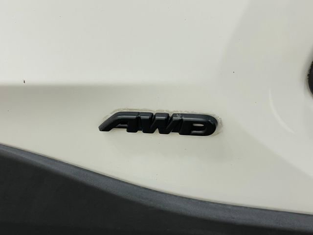 Used 2019 Toyota RAV4 XLE AWD/4WD image 38