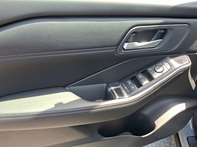 New 2026 Nissan Rogue SV AWD/4WD image 11