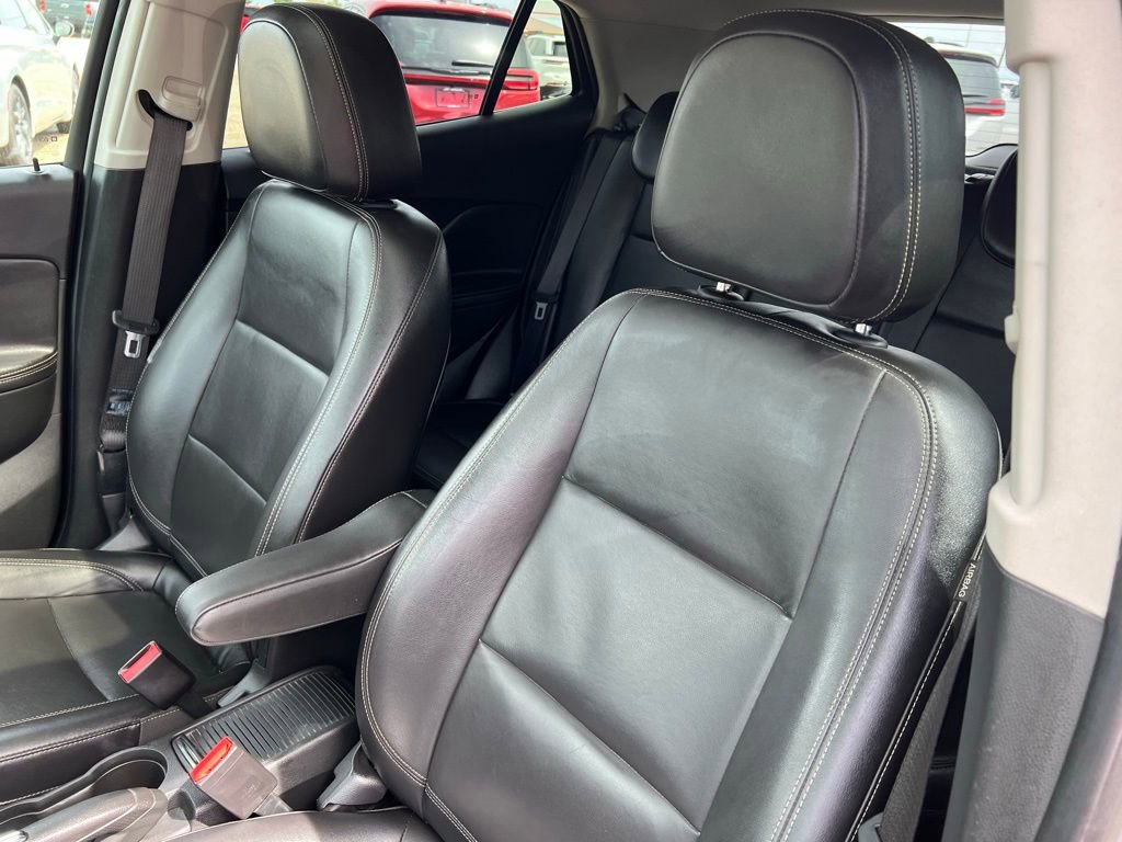 Used 2015 Buick Encore Leather FWD image 26