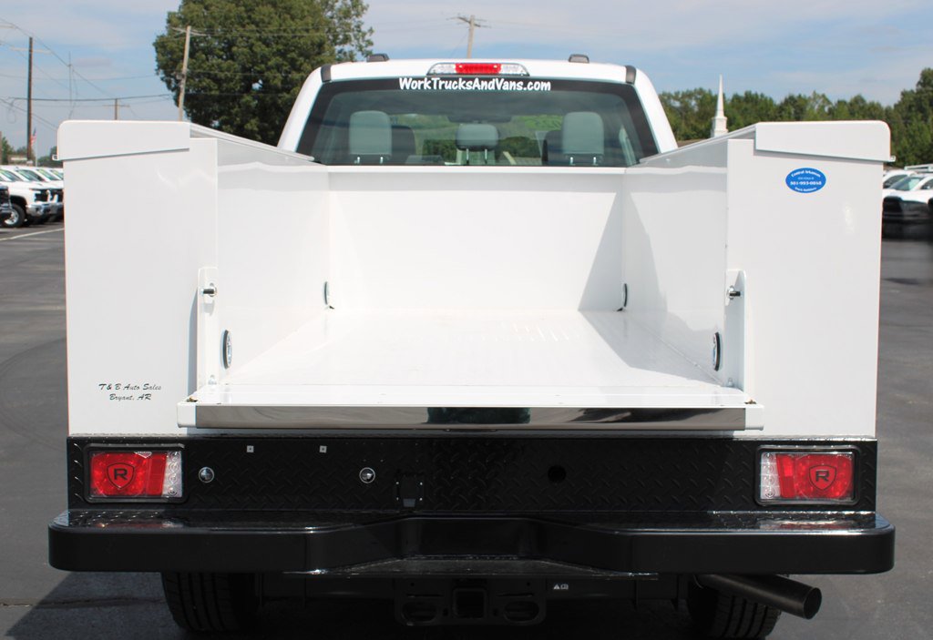 Used 2025 Ford F250 XL image 16