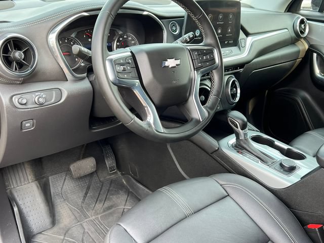 Used 2023 Chevrolet Blazer LT AWD/4WD image 17